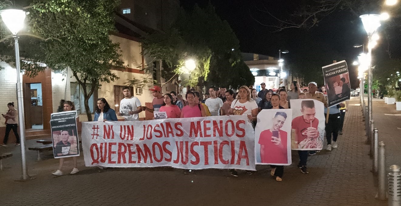 Multitudinaria marcha por justicia y fuerte reclamo a la Policía por los casos Josías Galeano y Agustín Ramírez