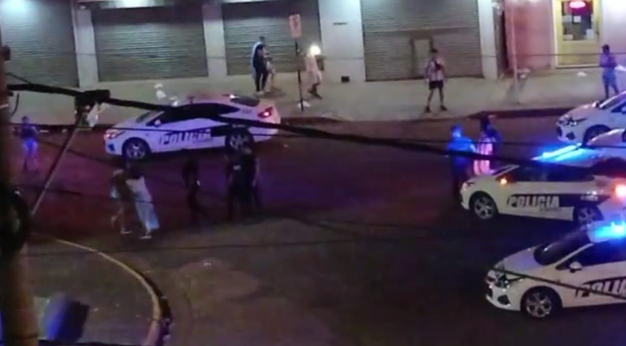 Pésimo operativo policial derivó en serios incidentes en Oberá en medio de los festejos por el triunfo de Argentina