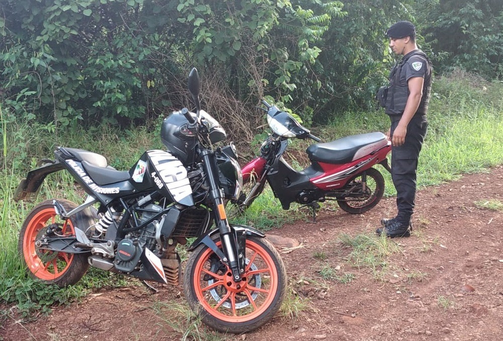 La Policía recuperó una moto robada esta madrugada en Loma Porá  