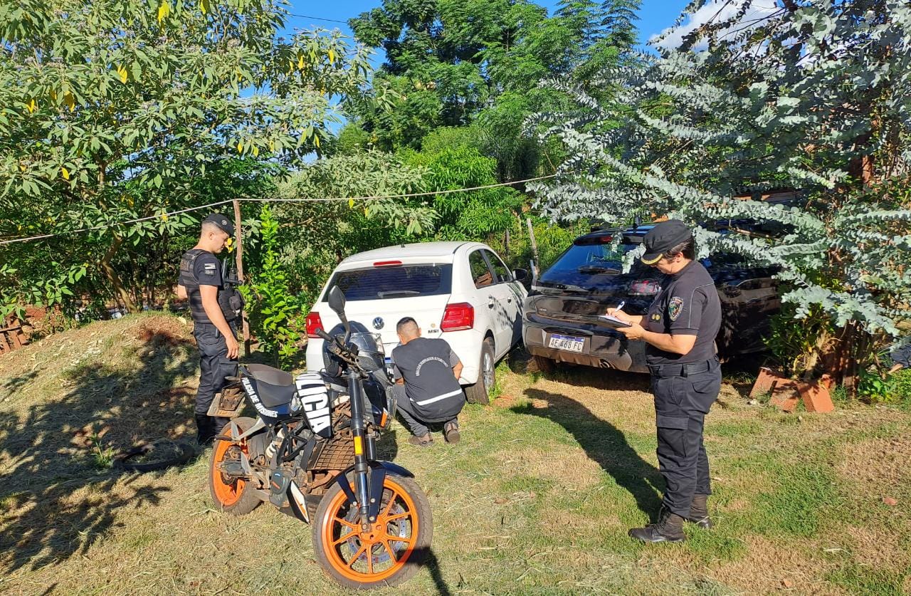 La Policía detectó un aguantadero de autos robados en el barrio Mate Rojo de Oberá