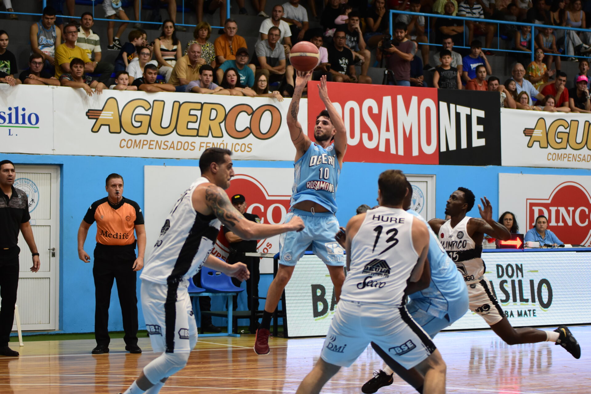 OTC fue de menos a más y logró un triunfazo ante Olímpico