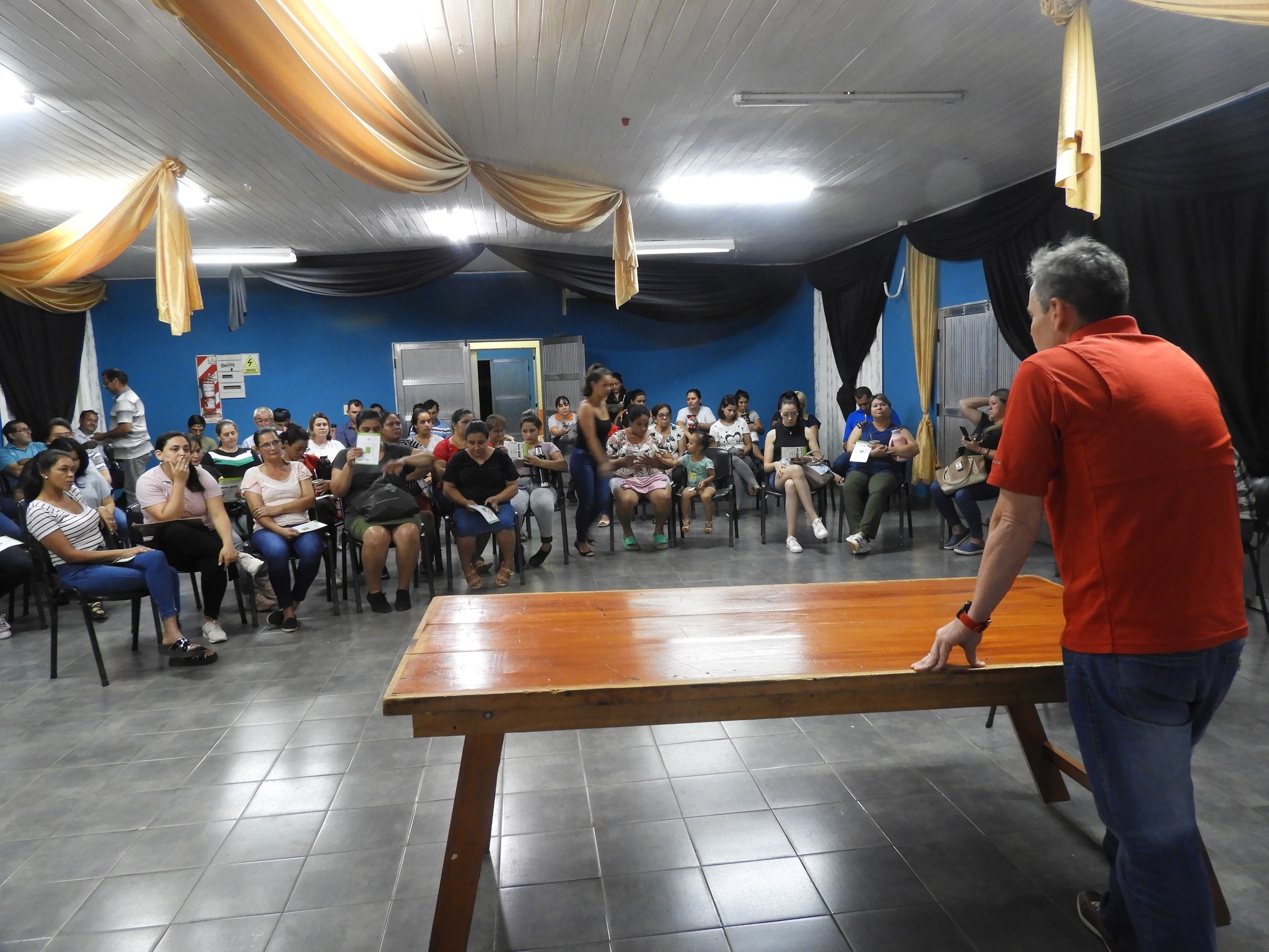 Fuerte reclamo de usuarios de Campo Ramón y Villa Bonita por la calidad del transporte interurbano