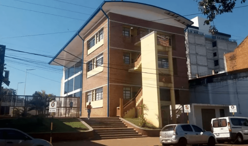 Municipales de Oberá acordaron un aumento del 20% al básico más un bono de 25 mil