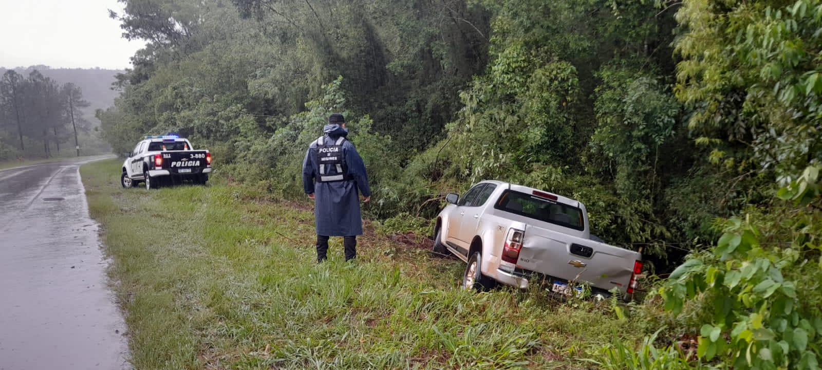 Conductor de Panambí despistó en San Martín y resultó ileso