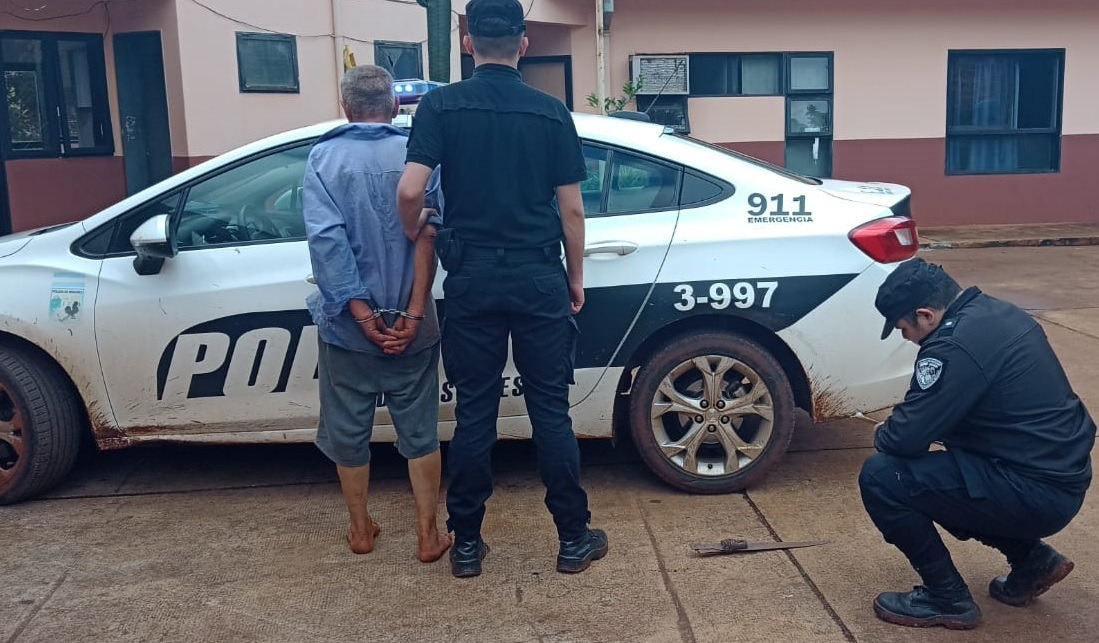 Oberá: lesionó a su propia hija a machetazos y terminó detenido