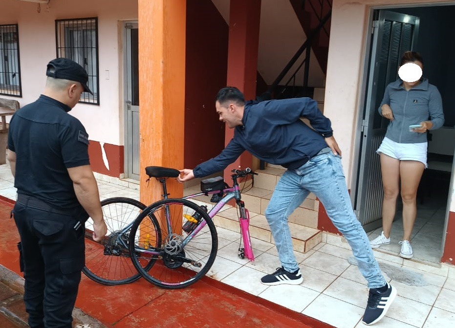 La Policía recuperó la bicicleta de una mujer que podrá cumplir su sueño de venerar a la Virgen de Itatí