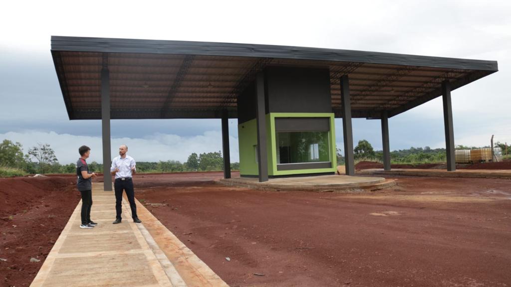 Pablo Hassan y Lucas Spinelli recorrieron las obras del Parque Industrial