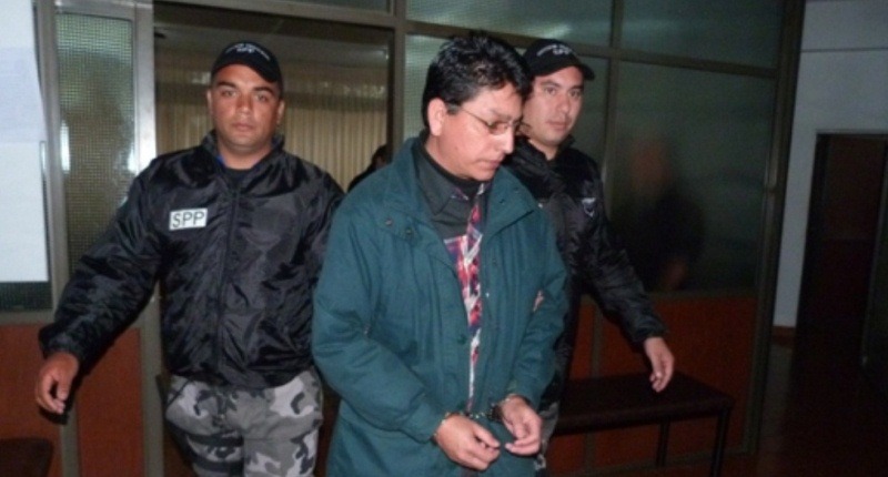 Fue condenado por violar a su hija, cada 15 días sale de la cárcel y lo aloja su nueva mujer