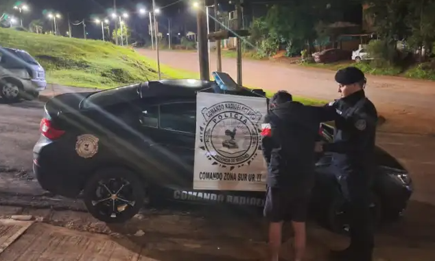 Amenazó a su mamá con un machete y causó daños en la casa