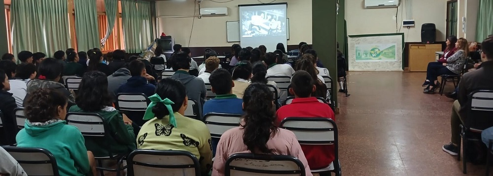 Intensa labor para prevenir las apuestas en menores de 18 años