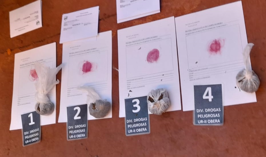 La Policía de Oberá detectó un punto de venta de drogas y detuvo a dos implicados