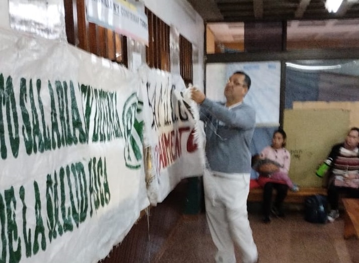 La dirección del Hospital Samic denunció a manifestantes que bloquean el sector de admisión