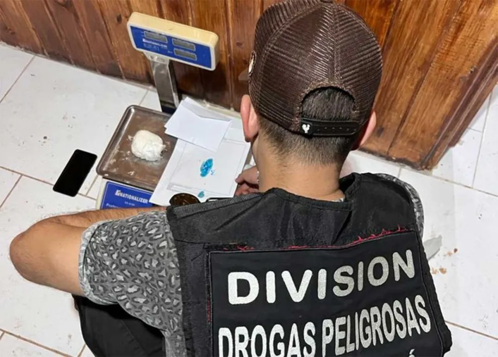 Más que pena un chiste: tiene que pagar una multa de 11,25 pesos por una causa de drogas