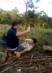 Le propinó cuatro puñaladas a su hermano, pero sólo estuvo preso por 24 horas