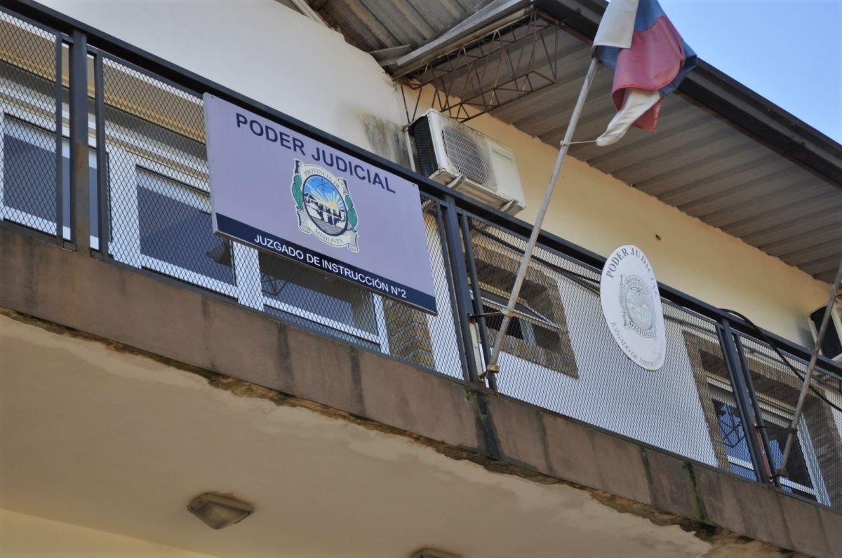 Testigo declaró que un abogado asesoró a su hermana para acusar de abuso al marido y meterlo preso