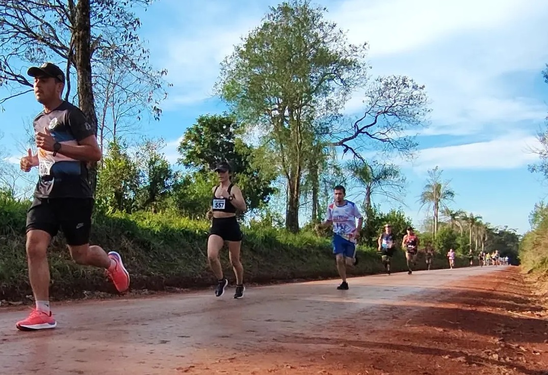 Ickert y Scherbak fueron los más veloces en los 8K día de la Amistad en Los Helechos