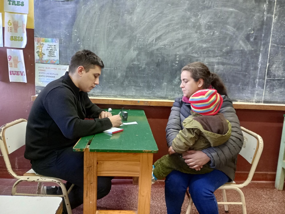 ´Estamos con Vos’ acercó a vecinos de Salto Encantado variados servicios integrales