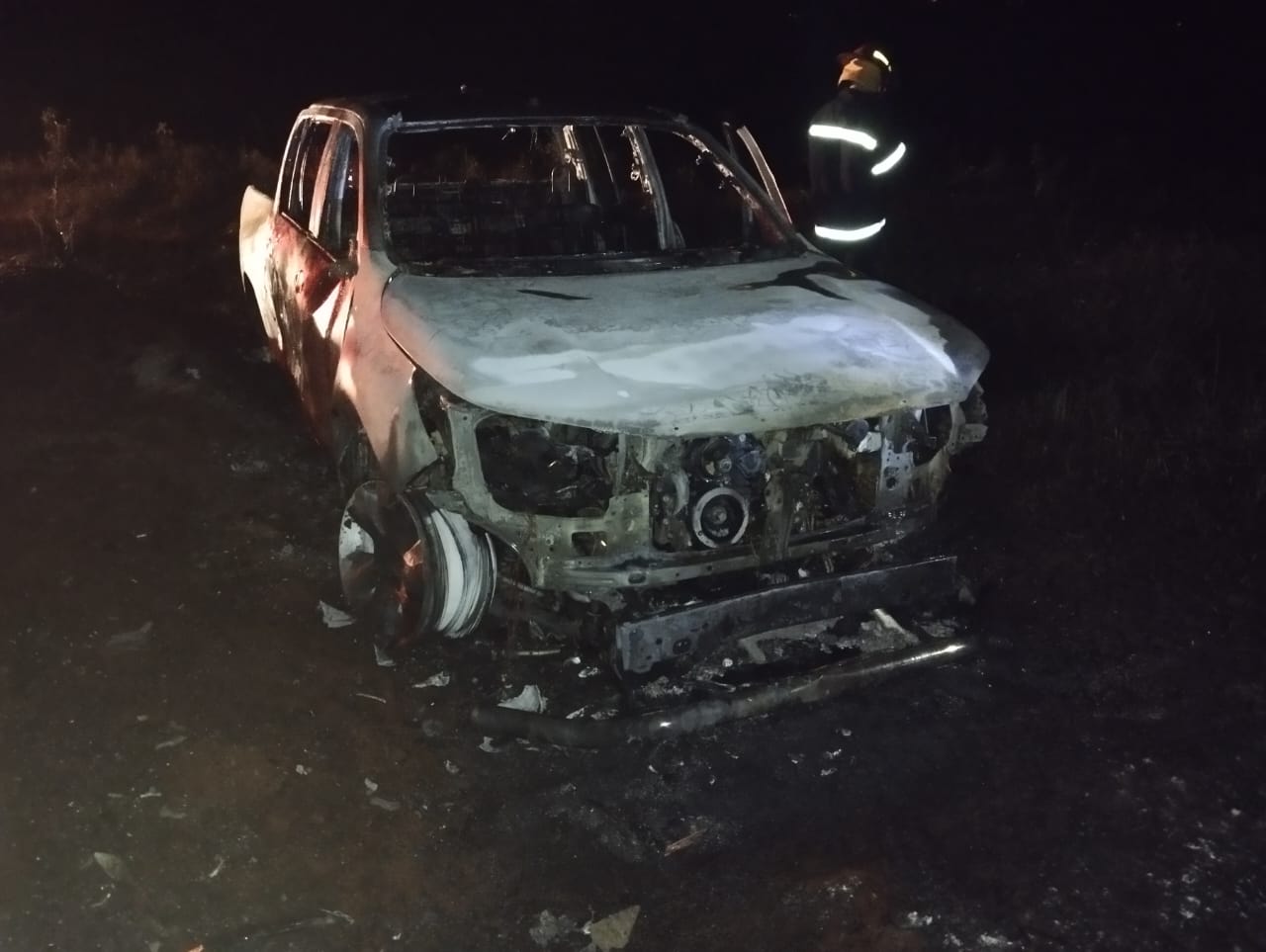 Policía borracho chocó una moto, abandonó a las víctimas y después inventó que fue asaltado