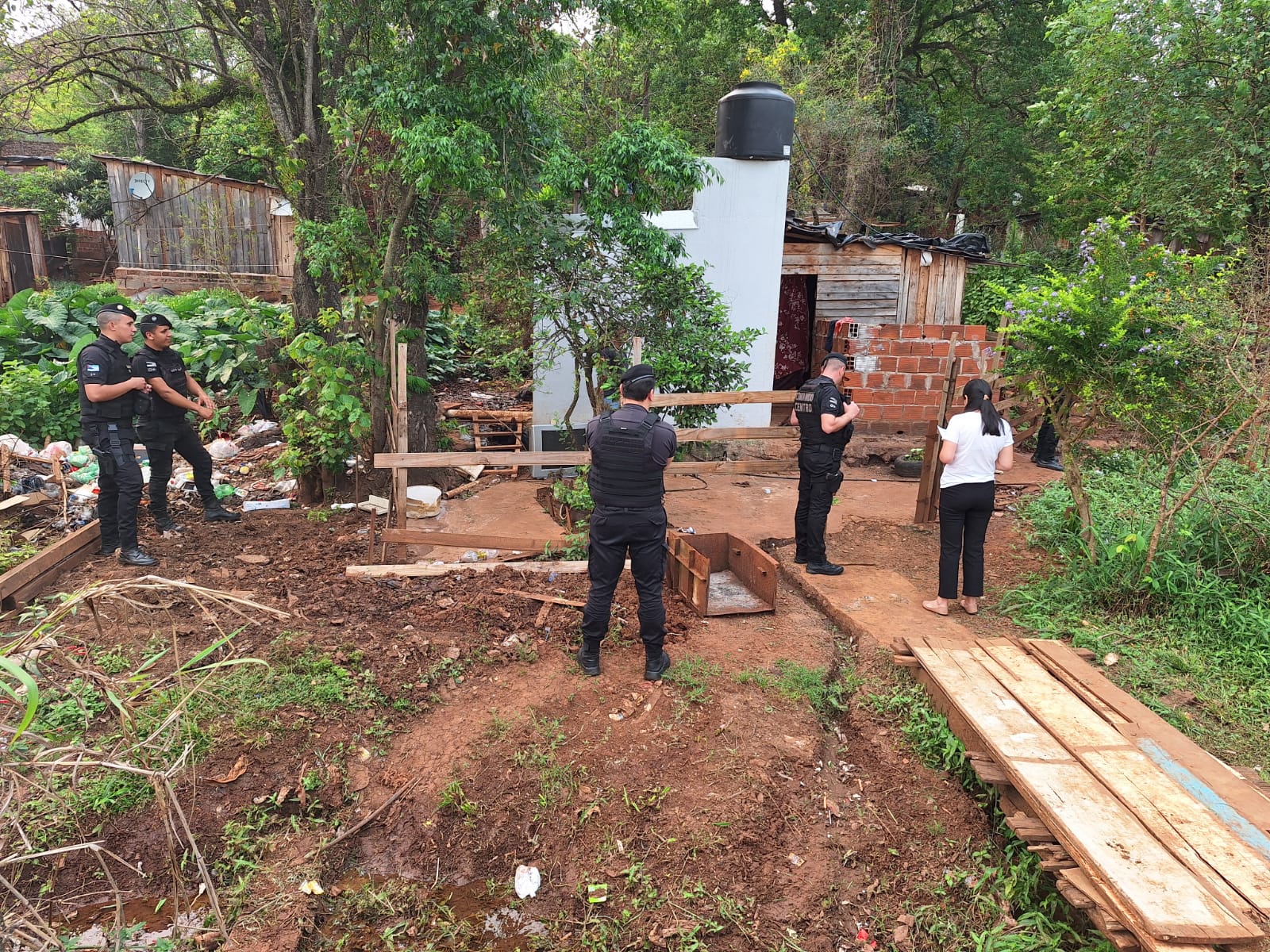 Rescataron a tres hermanitos que eran víctimas de maltratos de la madre y el padrastro, tampoco iban a la escuela