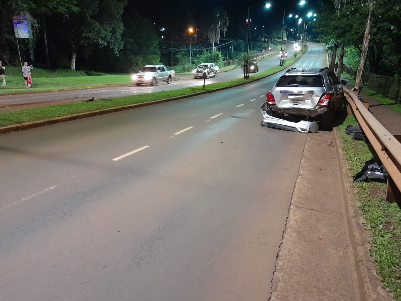 Manejaba borracho y chocó en la autovía, no hubo heridos