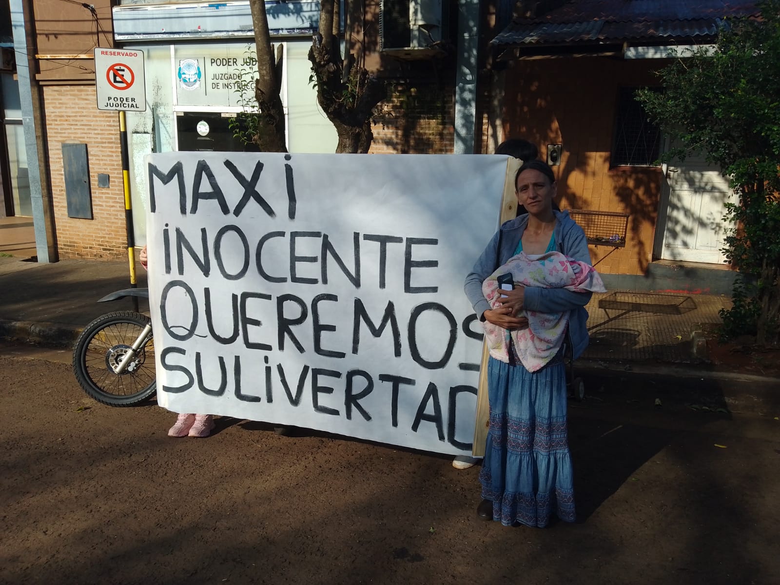 Preso por supuesto abuso de sus hermanos y un vecino: su mamá asegura que es víctima de una falsa denuncia