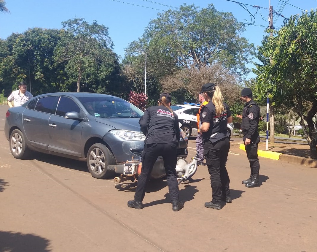 Motociclista resultó con doble fractura tras choque con un auto en Oberá