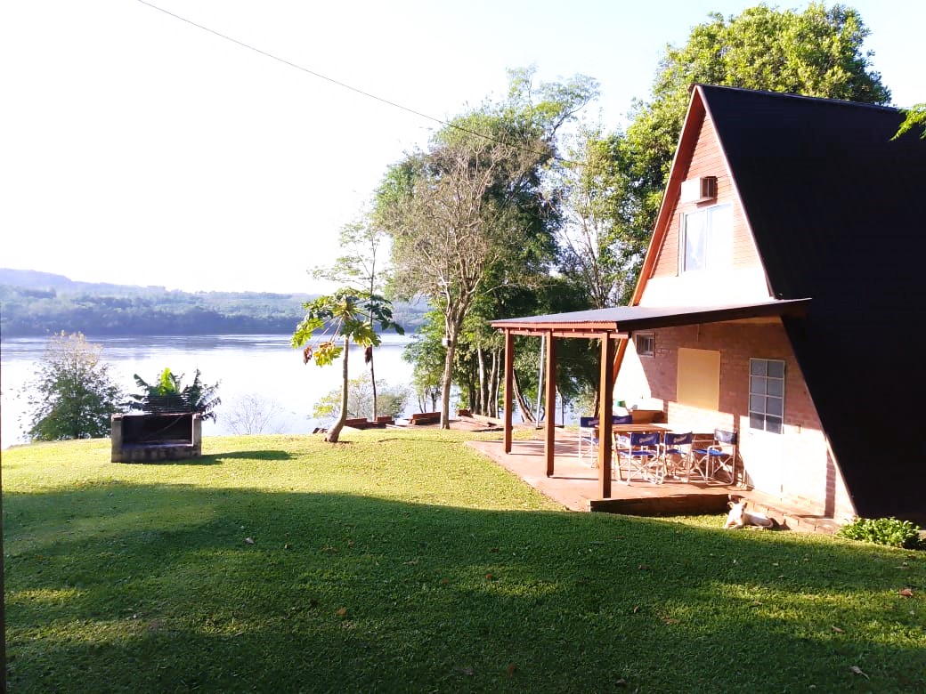 Naturaleza y confort se combinan en Cabañas Don Francisco, un paraíso para el descanso sobre el río Uruguay