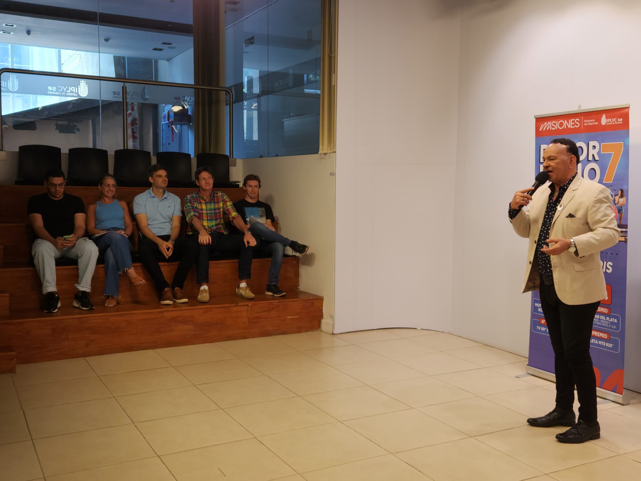 El Deporbono 7 entregó premios en Posadas, 2 de Mayo, Montecarlo, San José y Eldorado