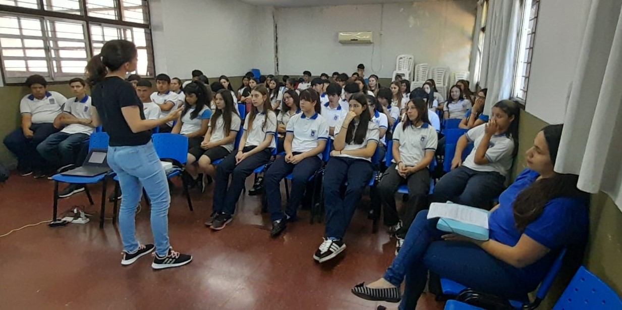 Alumnos de Oberá, Posadas y Alba Posse, destinatarios de las charlas sobre Juego Responsable