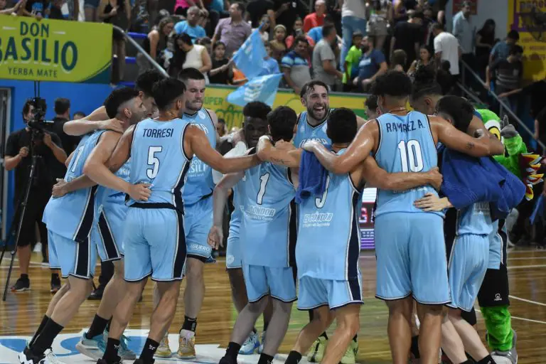 OTC recibe a Platense y quiere seguir festejando en casa