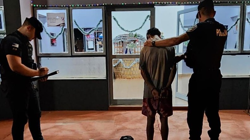 Rastrero de cuarta le robó a una mujer que se durmió en la guardia del Hospital y fue preso