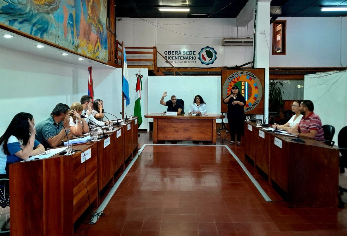 Empleada del Concejo obereño renunció por el “destrato” de la concejal Adriana Kosnicki