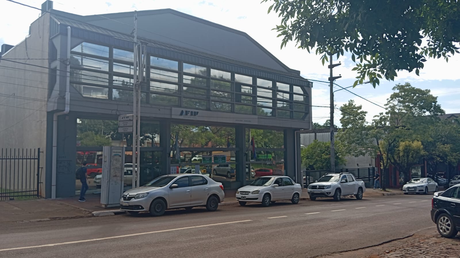 El intendente Hassan expresó su preocupación por el cierre de la Agencia ARCA Oberá