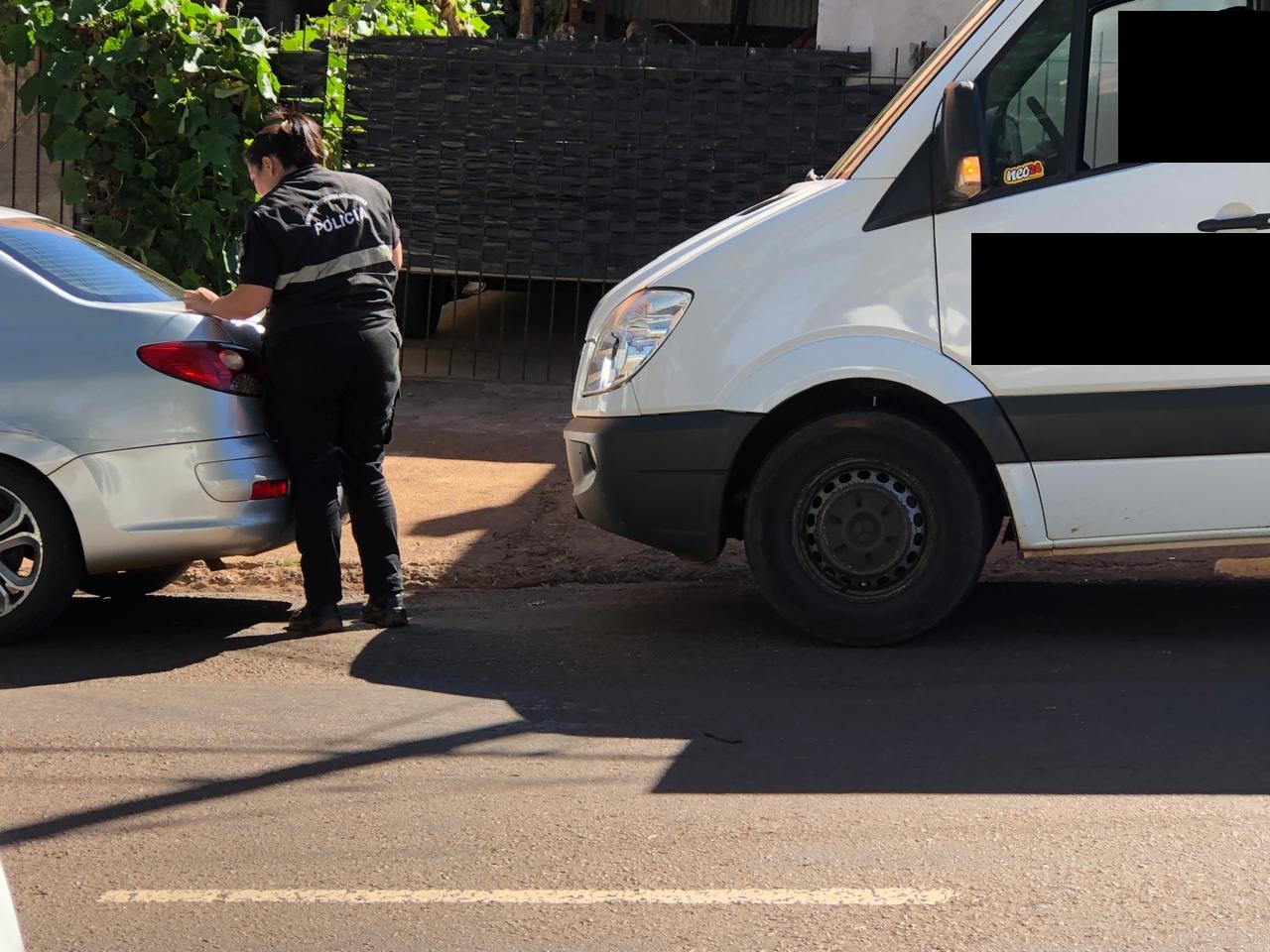 Repudiable actitud de una policía: paró el tránsito para amenazar a otro conductor en pleno centro de Oberá