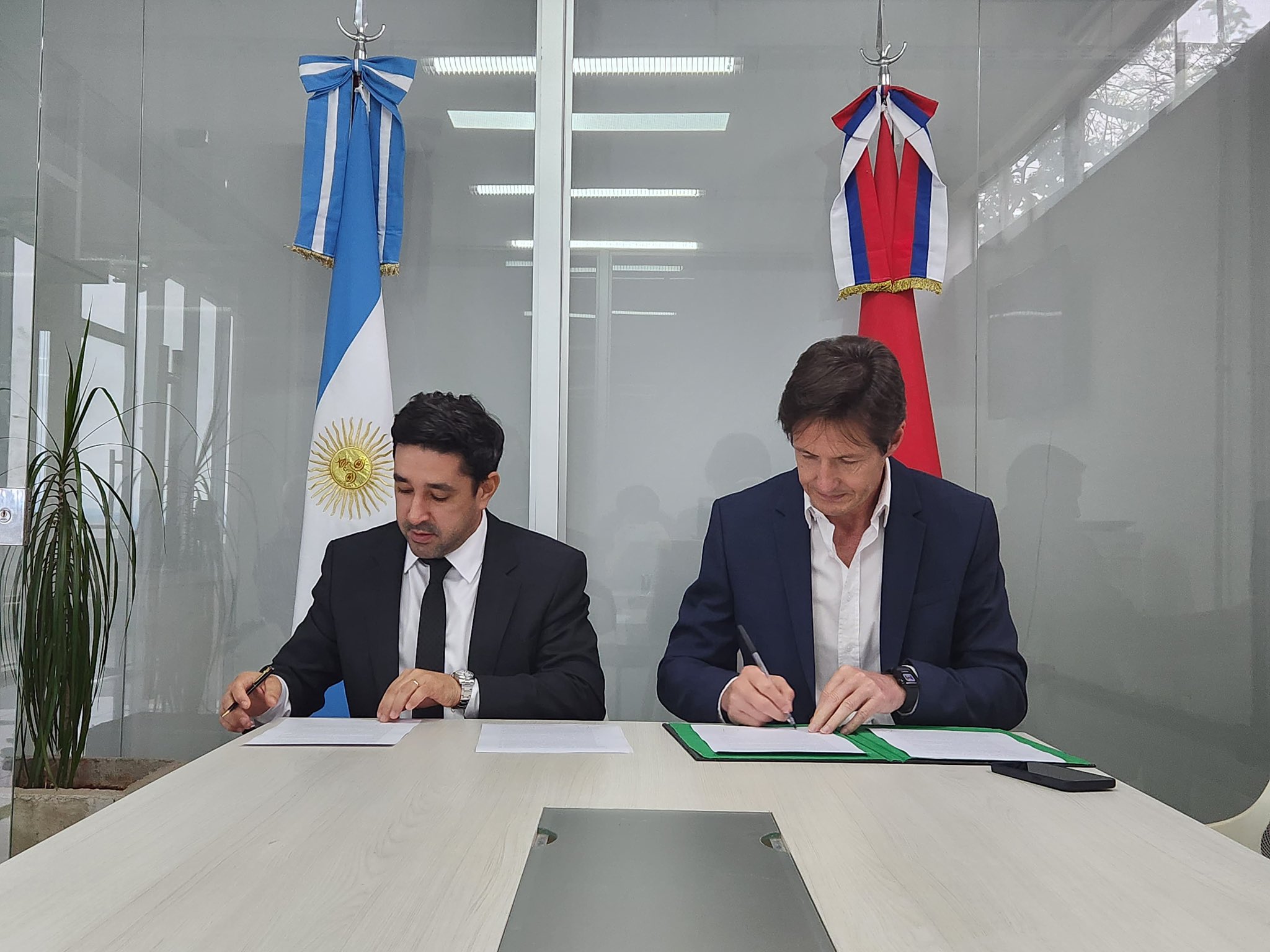 El IPLyC y la Procuración General firmaron convenio de trabajo contra el juego ilegal