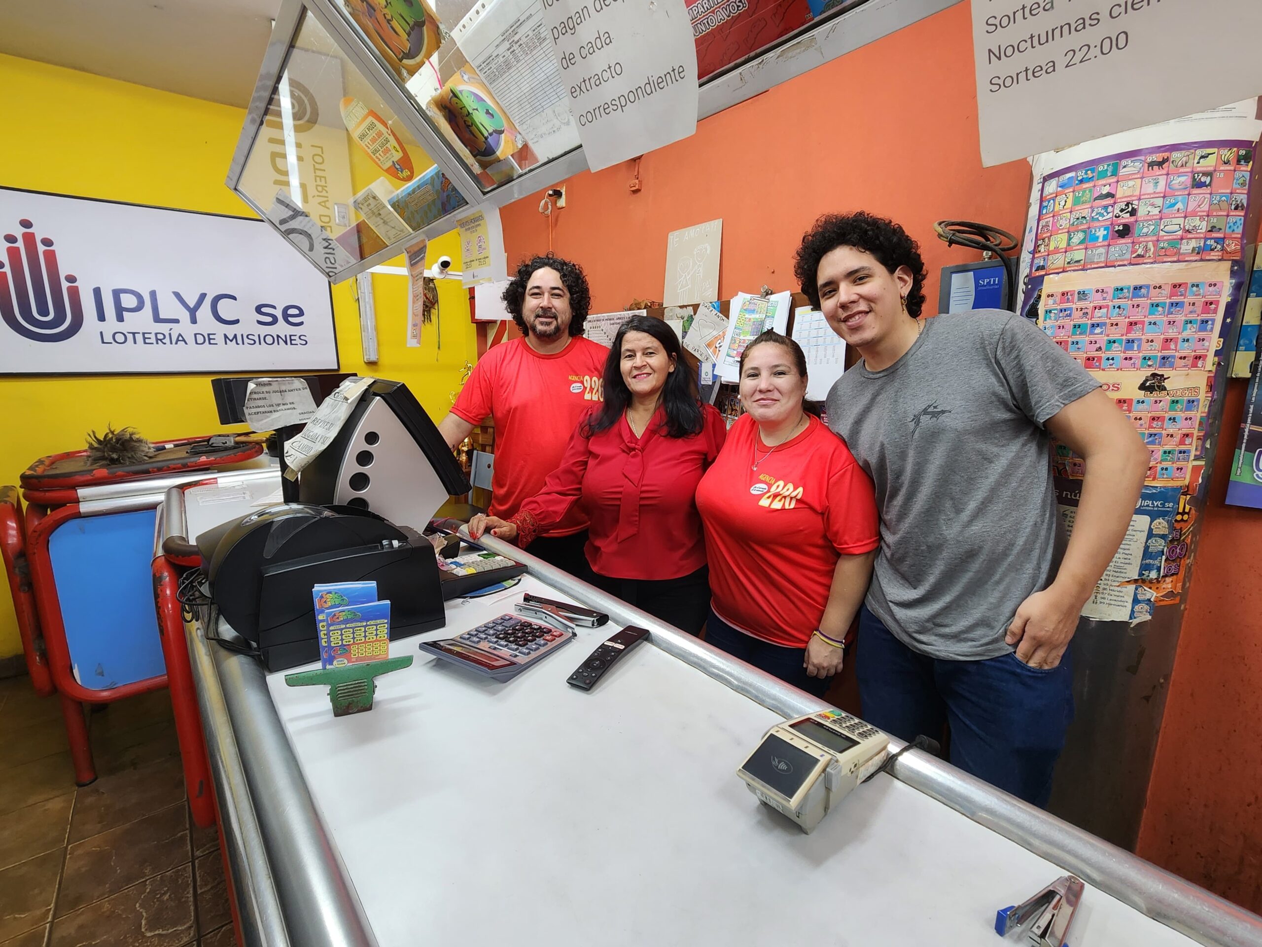 Agencia 220: “Mi sueño es seguir vendiendo bien y entregar muchos premios”