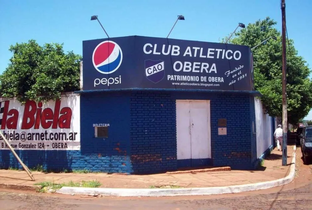 A 11 años del mayor éxito de Atlético Oberá: cuando los hinchas y la prensa honesta les ganamos a los ladrones