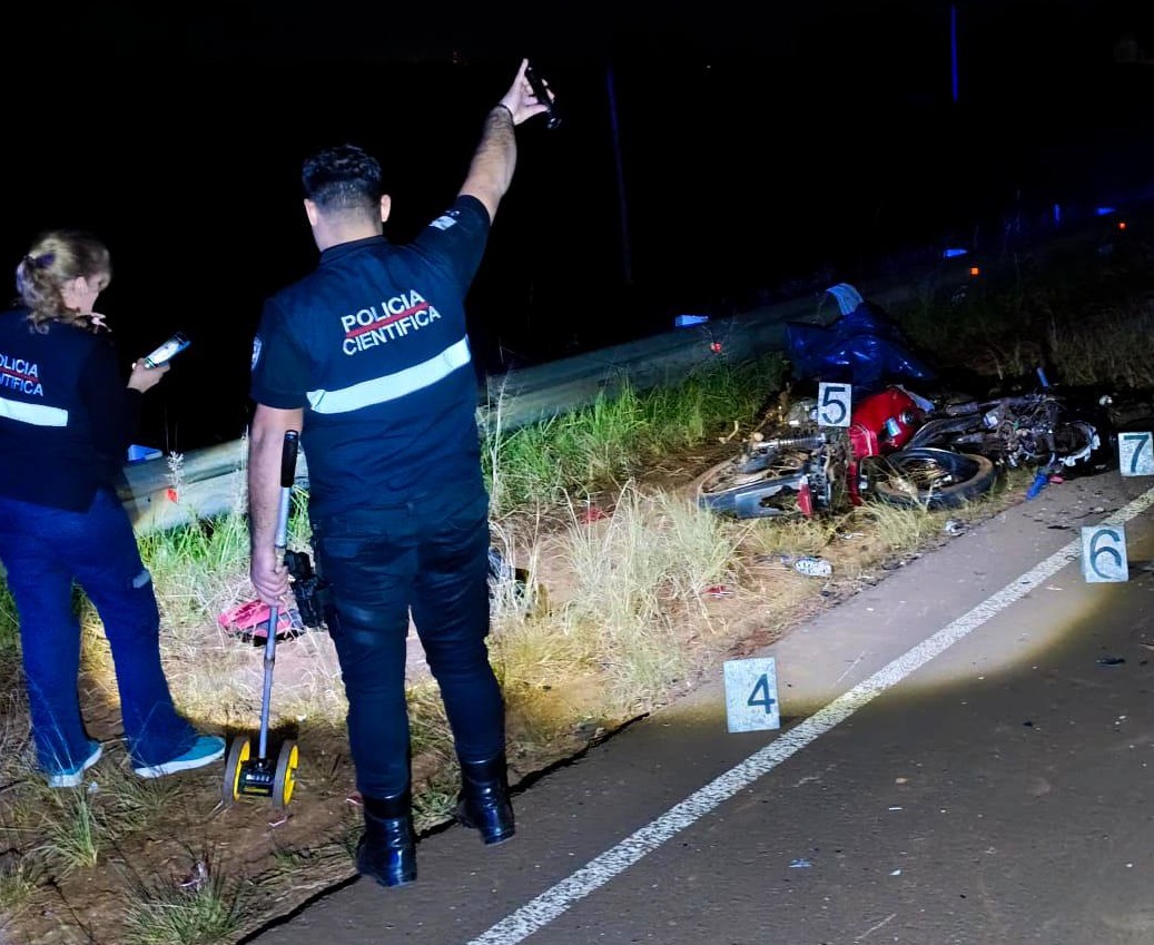 Tragedia en Campo Grande: fallecieron dos jóvenes en un choque de motos