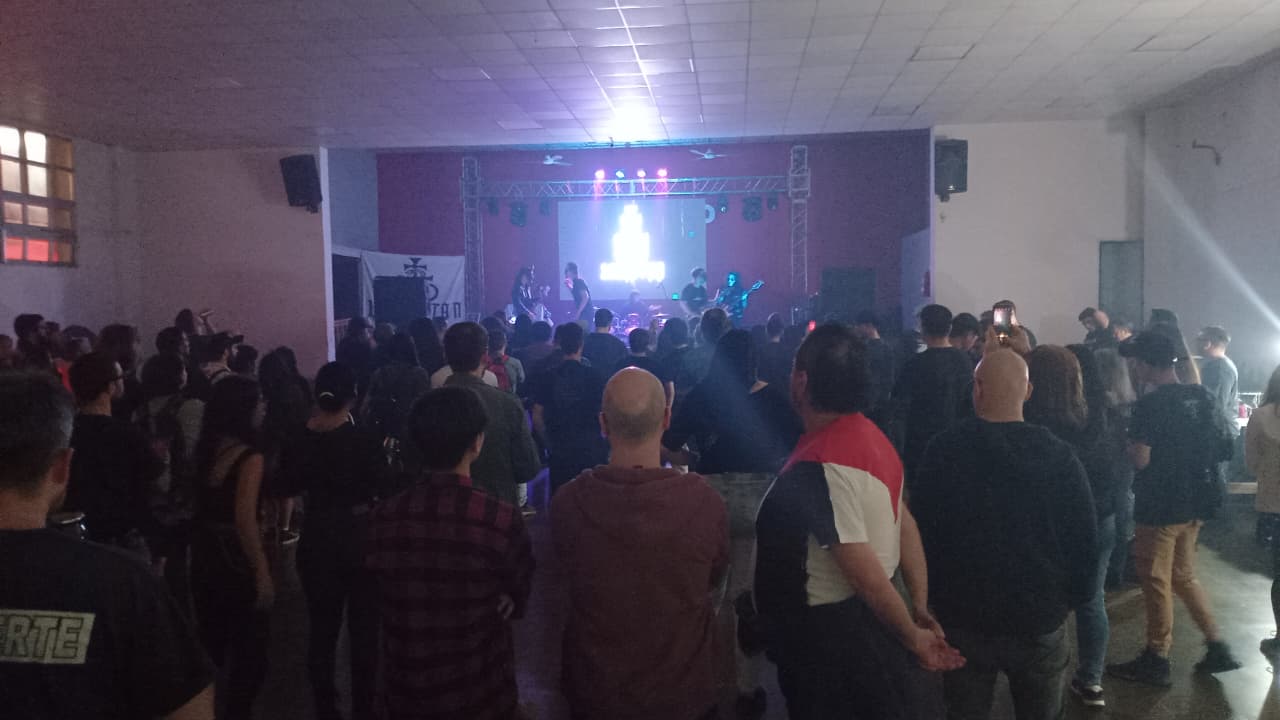 Oberá Metalero dejó su huella de arte y solidaridad