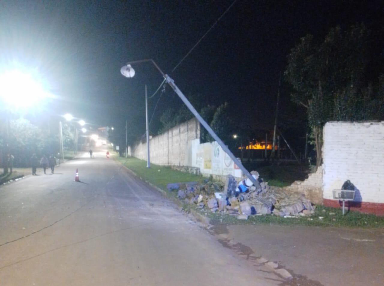 Chocó el muro del club Olimpia y se comprometió a pagar los daños