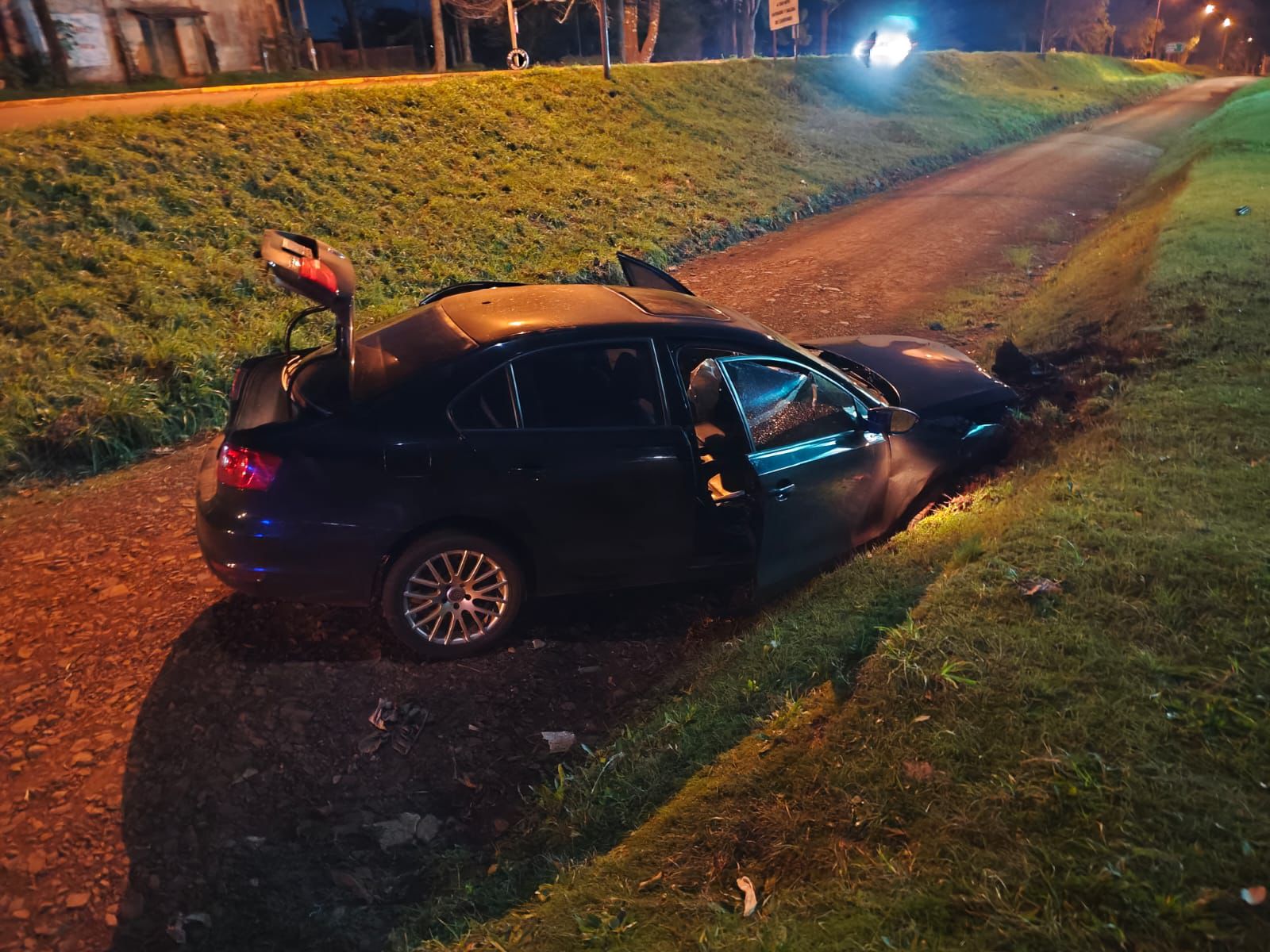 Despistaron frente al Cementerio Sueco, no hubo heridos