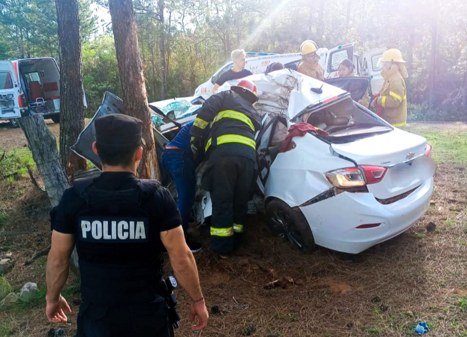 Obereño falleció en un accidente en Dos de Mayo y su hija se encuentra grave