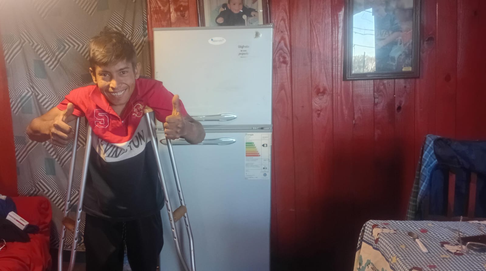 Gracias a la solidaridad, Lucas y su familia ya tienen una heladera: «Es una alegría enorme»