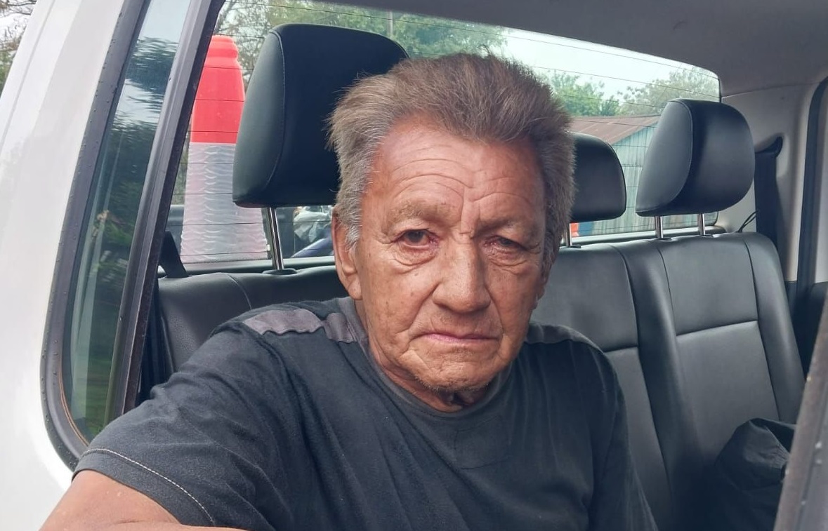 Estaba perdido en Campo Ramón y no sabe dónde vive: buscan a familiares