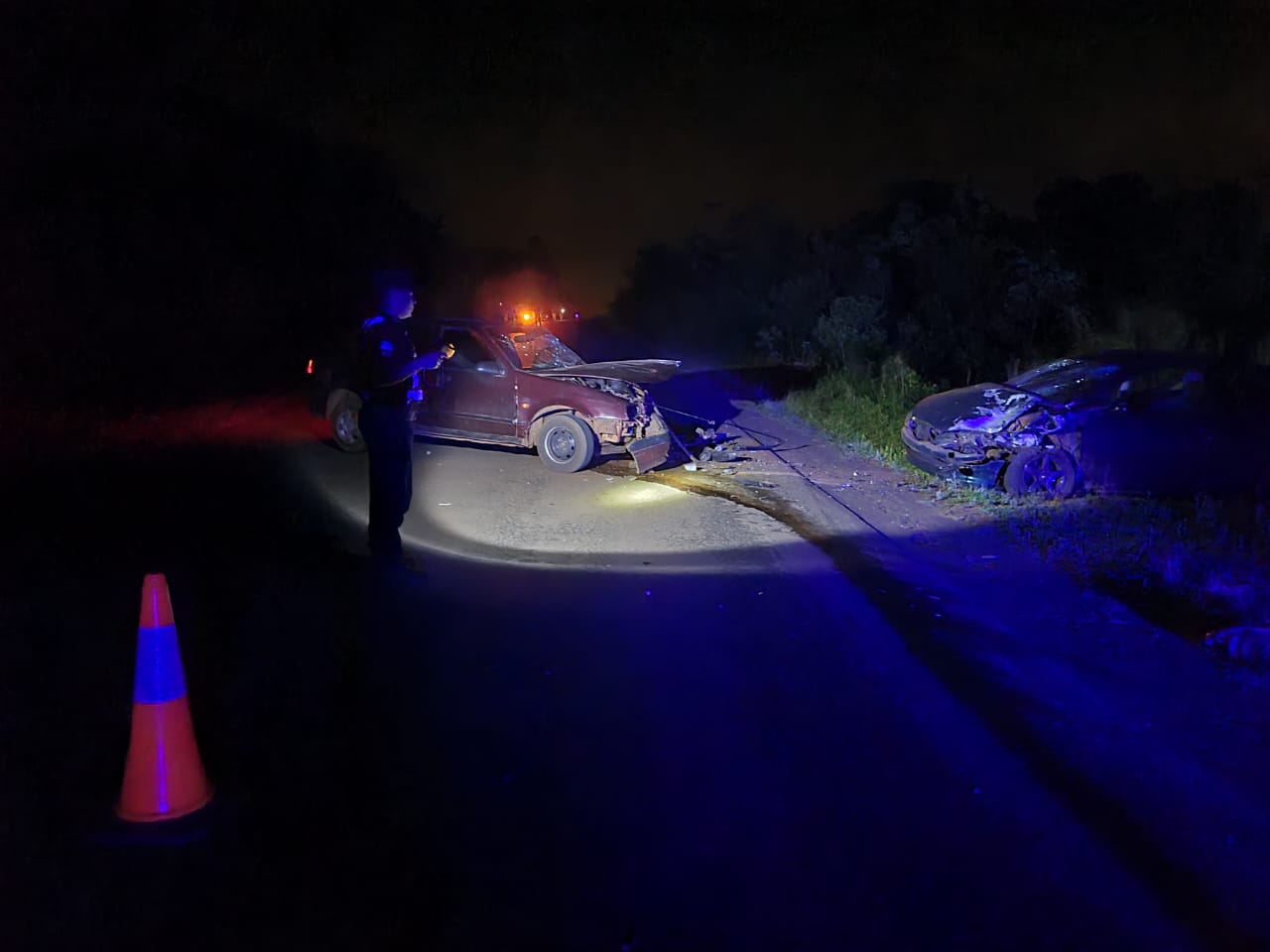 Cinco heridos en un choque entre dos autos en Panambí