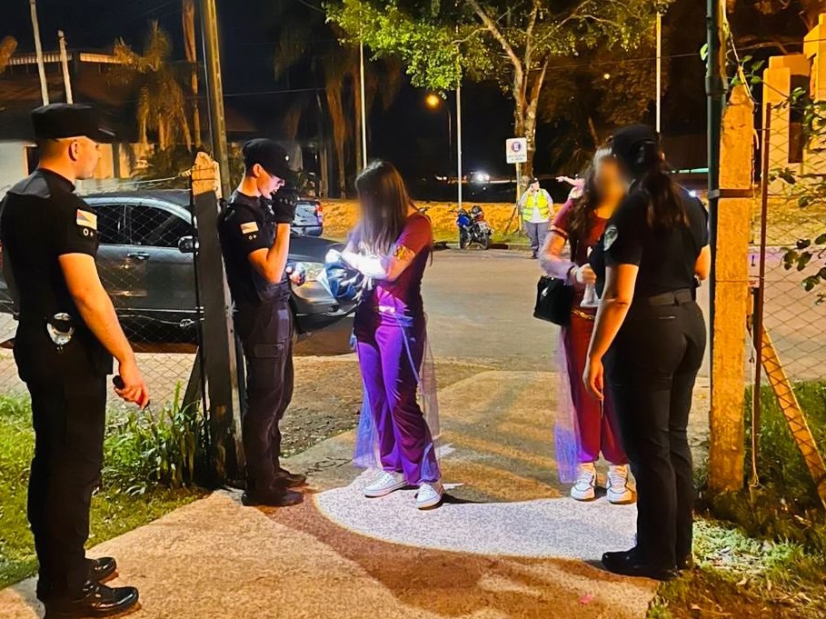 Prevención policial garantizó la seguridad de la Estudiantina Obereña