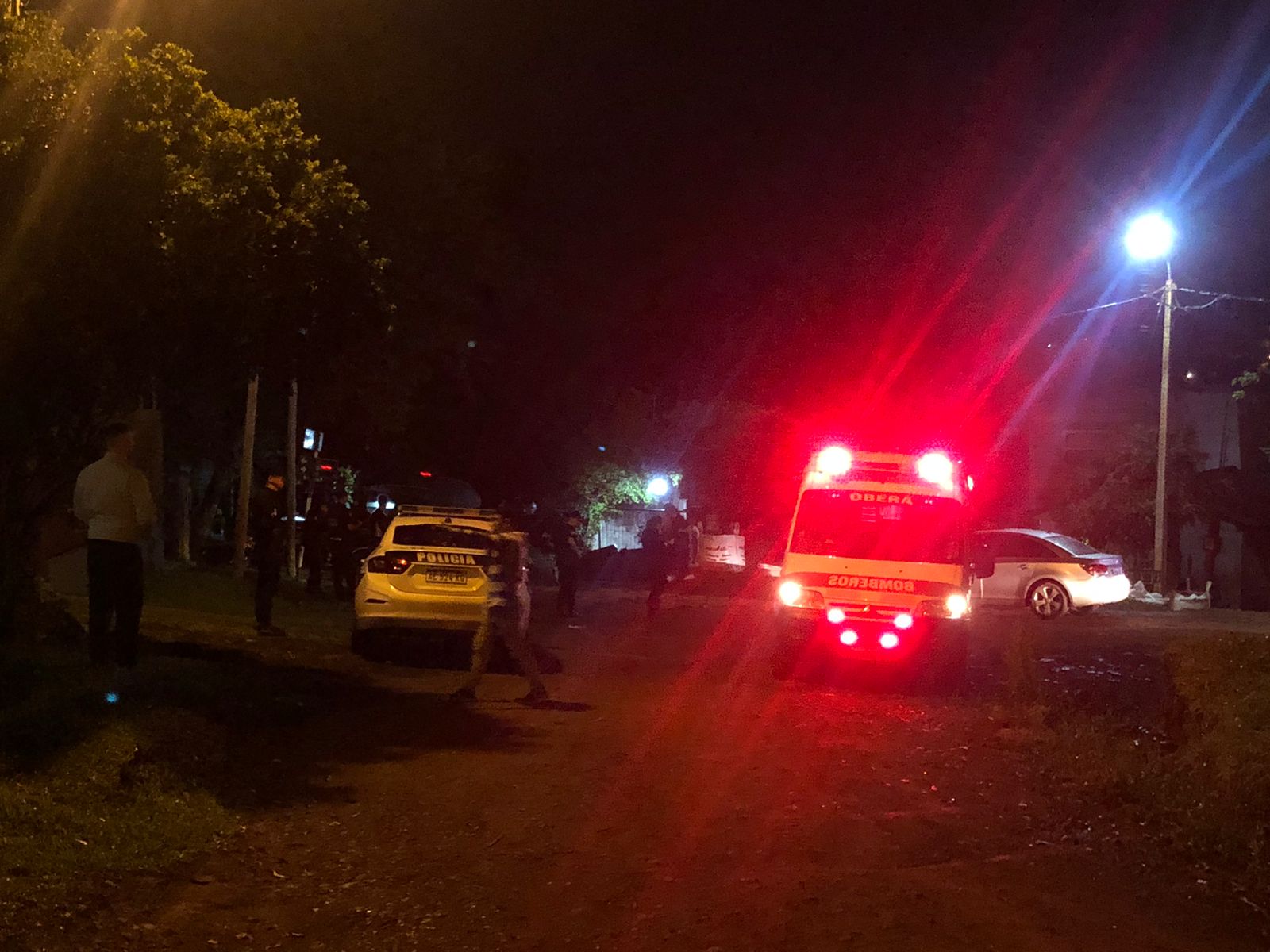 Acusado de matar a su mujer fue hallado con un tiro en la cabeza y agoniza en el Hospital Samic