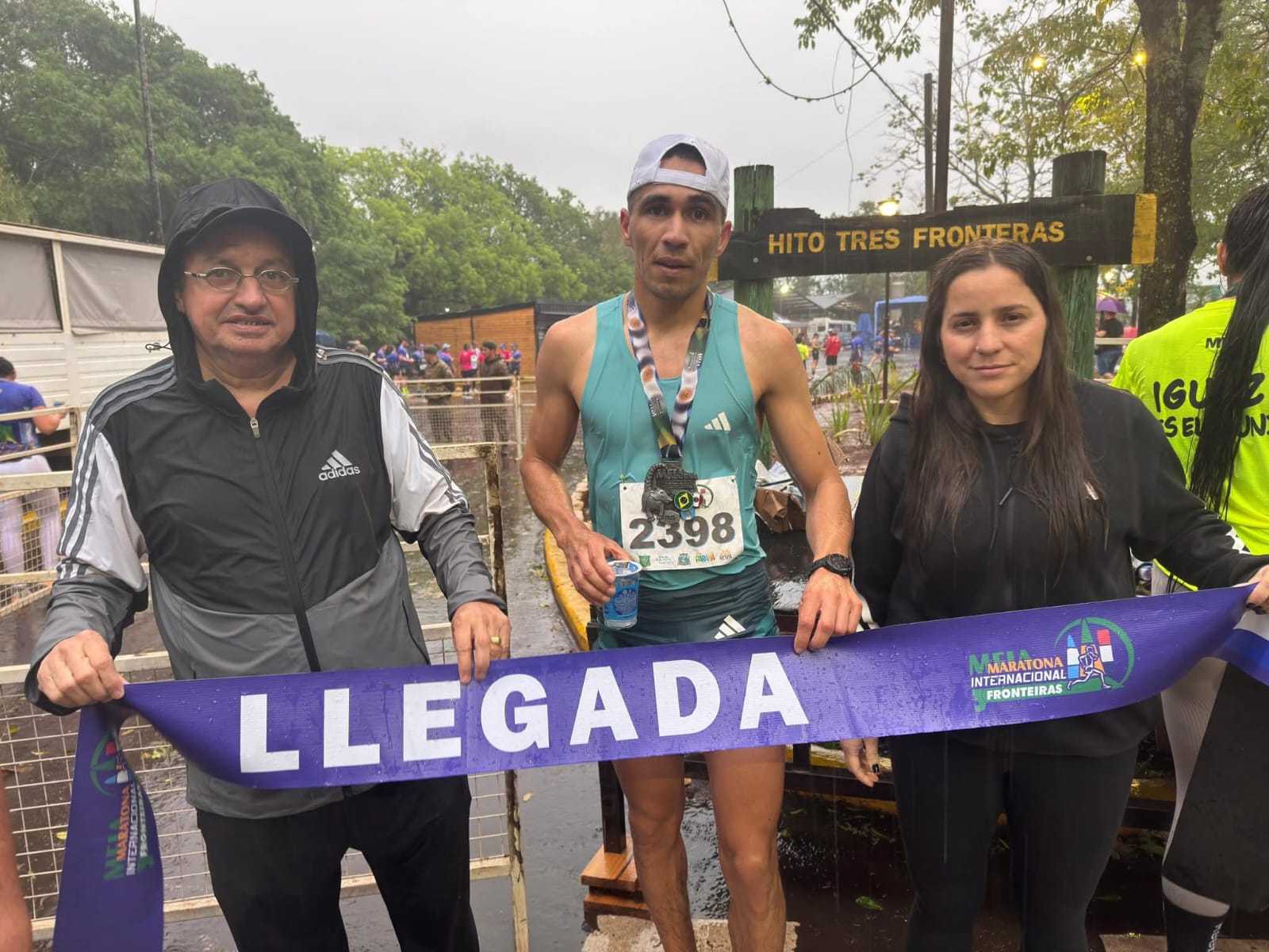 Trabaja en un aserradero y ganó la media maratón Tres Fronteras por cuarta vez consecutiva