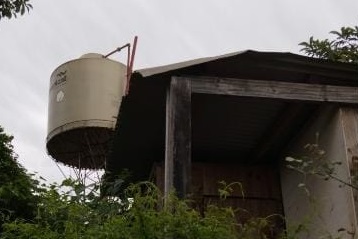 “Desde el jueves estamos sin agua”: reclamo de vecinos del barrio Kilómetro Cero