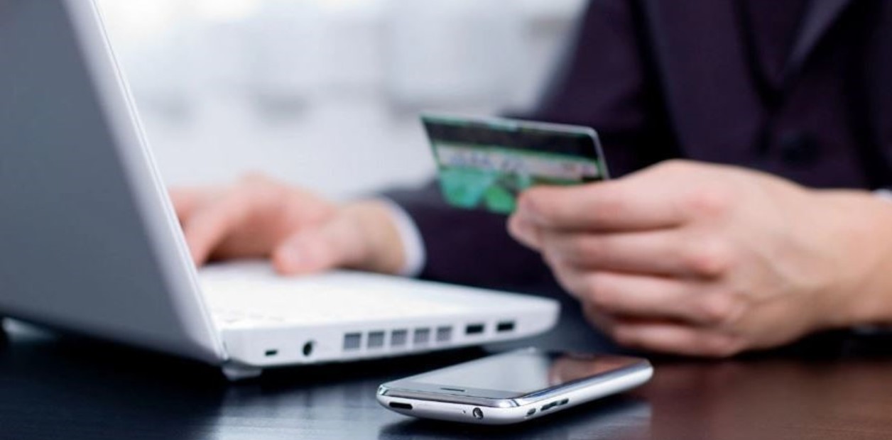 Falso empleado de la AFIP estafó en más de 300 mil pesos a una obereña